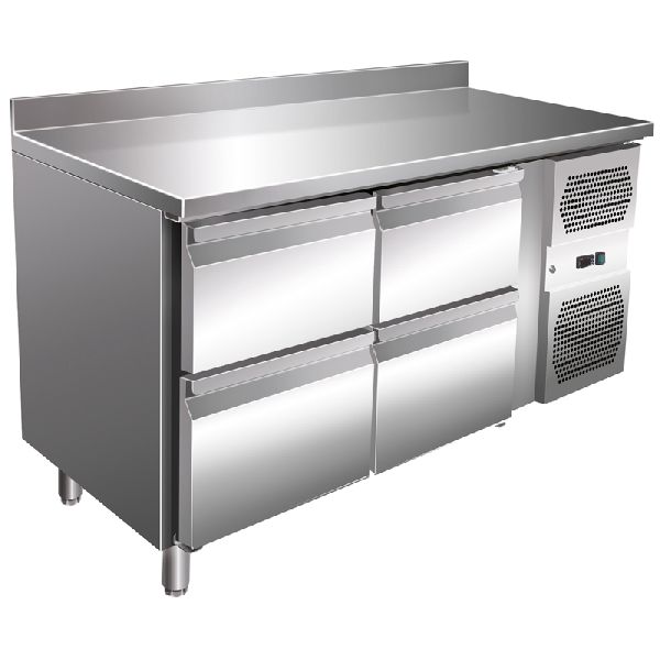 VIP Kühltisch mit 2x2 Schubladen und AK -2 bis +8°C 1360x700x960 mm