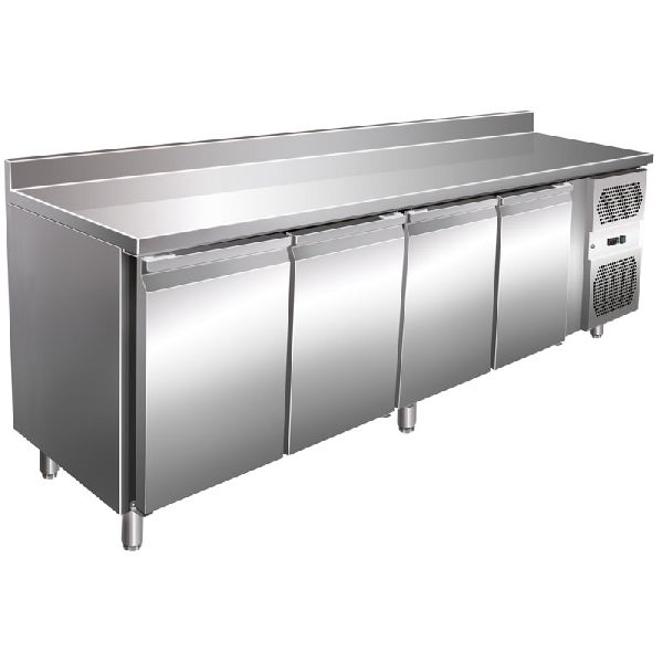 VIP Kühltisch mit 4 Türen -2 bis +8°C 2230x700x960 mm